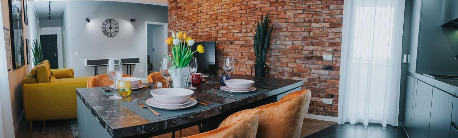 Charlotte Piata Unirii - Free Private Parking 2Bedrooms Apartment Орадя Экстерьер фото